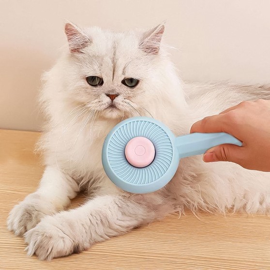 Deep-cleaning durable pet comb