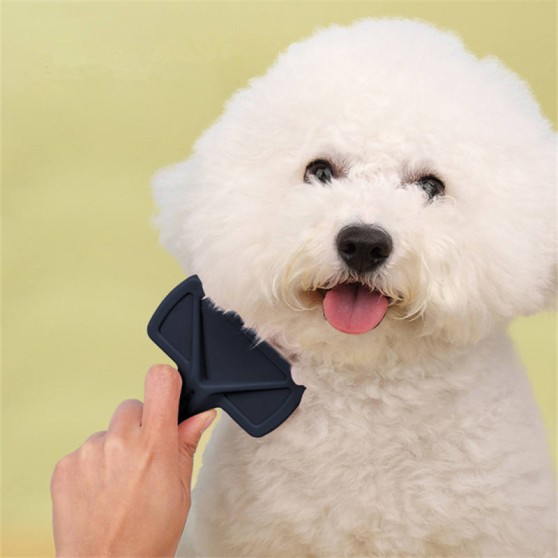 Deep hair removal and pet comb
